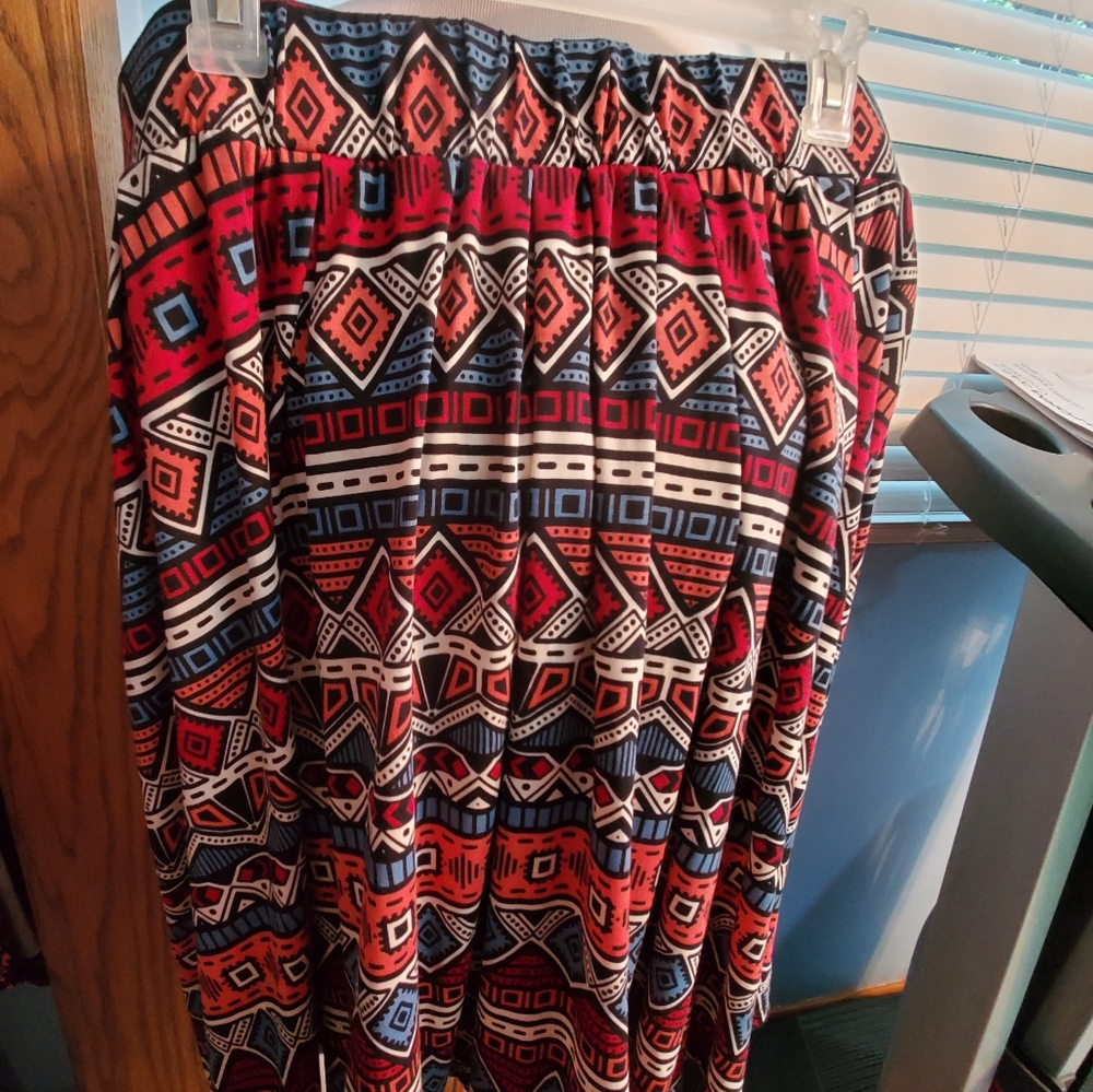 LuLaRoe Madison Skirt 3XL Aztec Print